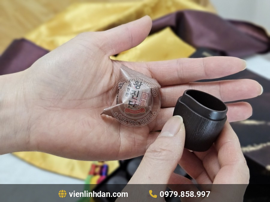 Viên Linh Đan Kgc Jung Kwan Jang Hwang Jin Dan 4g x 30 Viên - Hình ảnh chi tiết